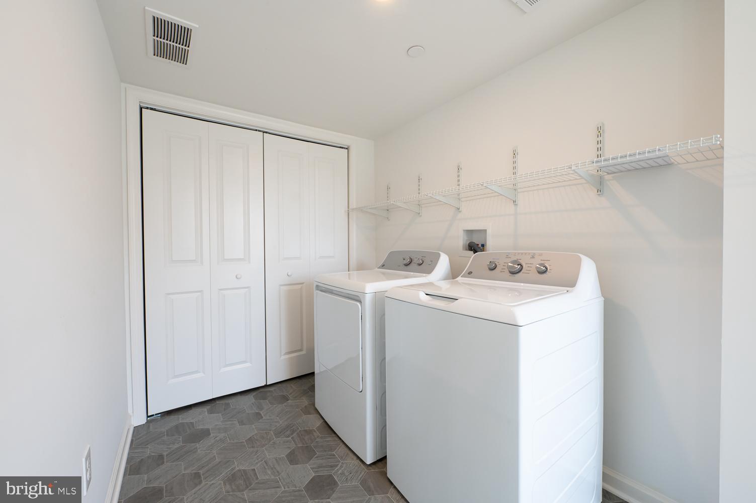560 Long Street, Unit 4 Emmaus, PA 18049 - Photo 15 of 16
