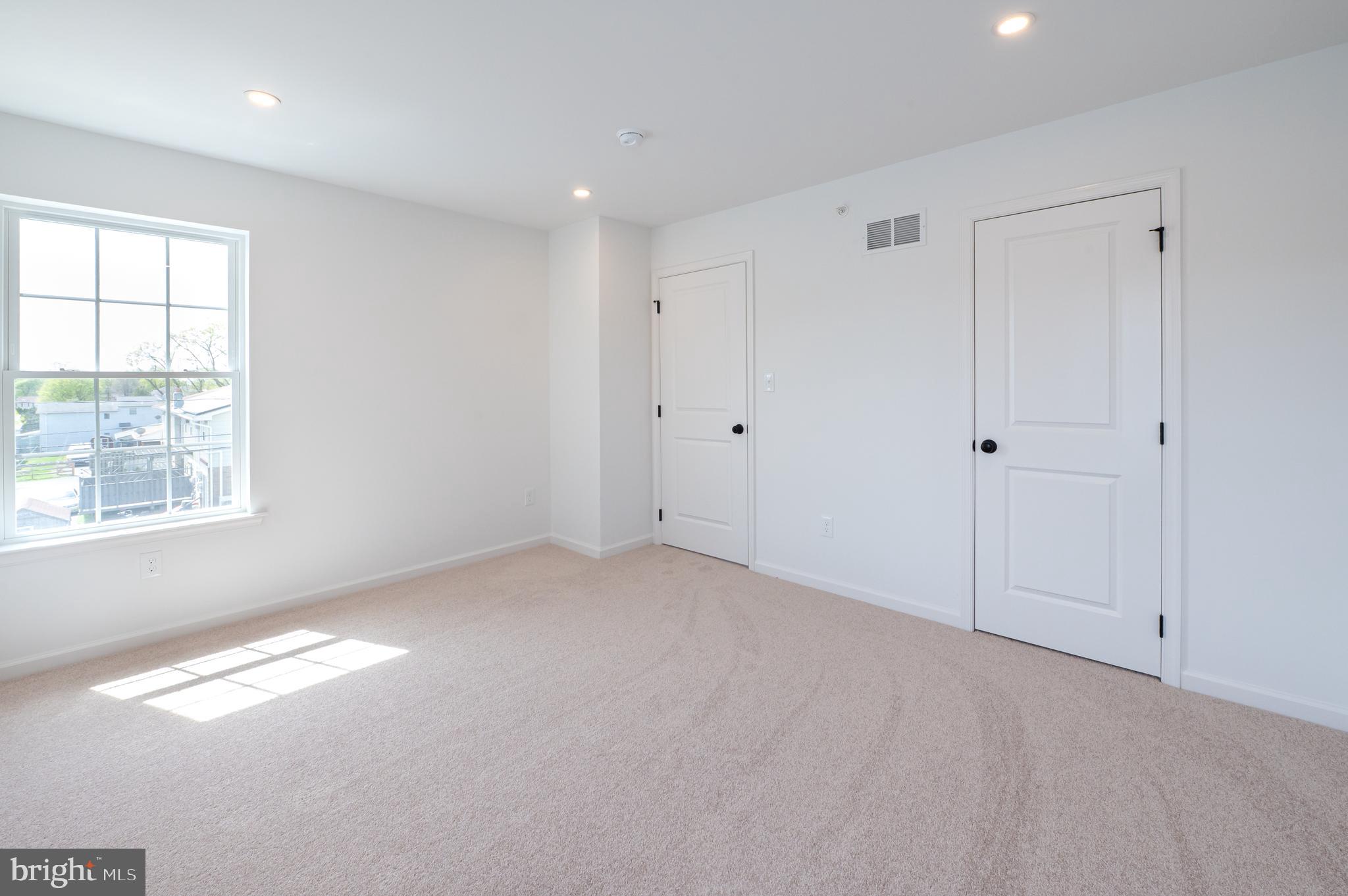 560 Long Street, Unit 4 Emmaus, PA 18049 - Photo 8 of 16