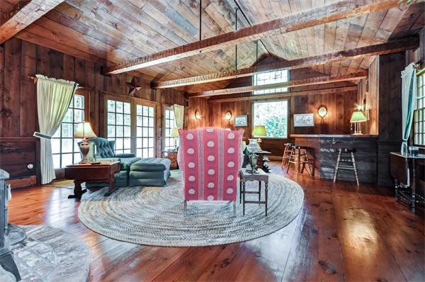 4 Betty Road Walpole, MA 02081 - Photo 14 of 27 Gallery Image 14
