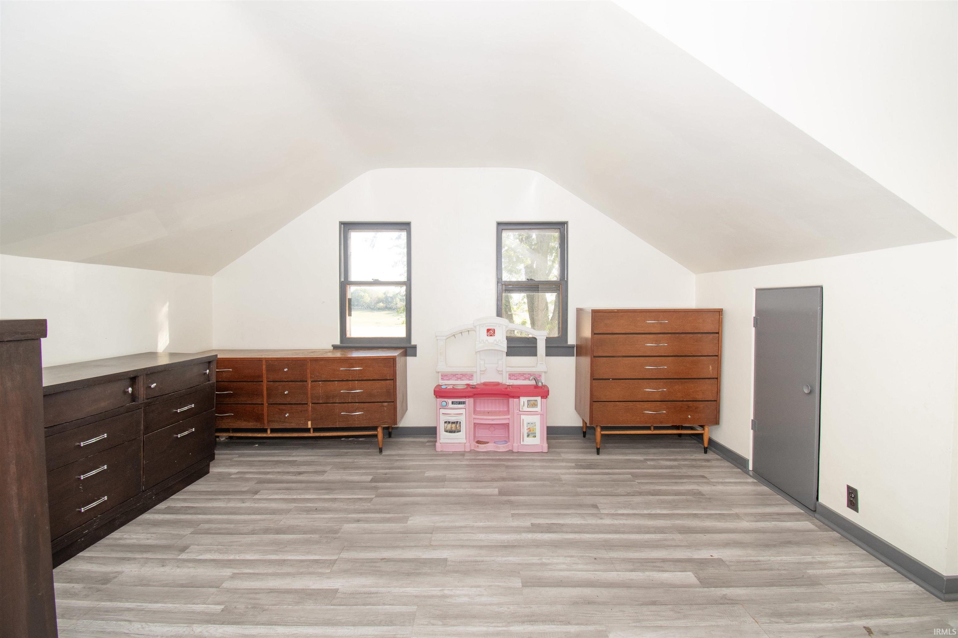 2106 Wayne Center Road Kendallville, IN 46755 - Photo 18 of 31