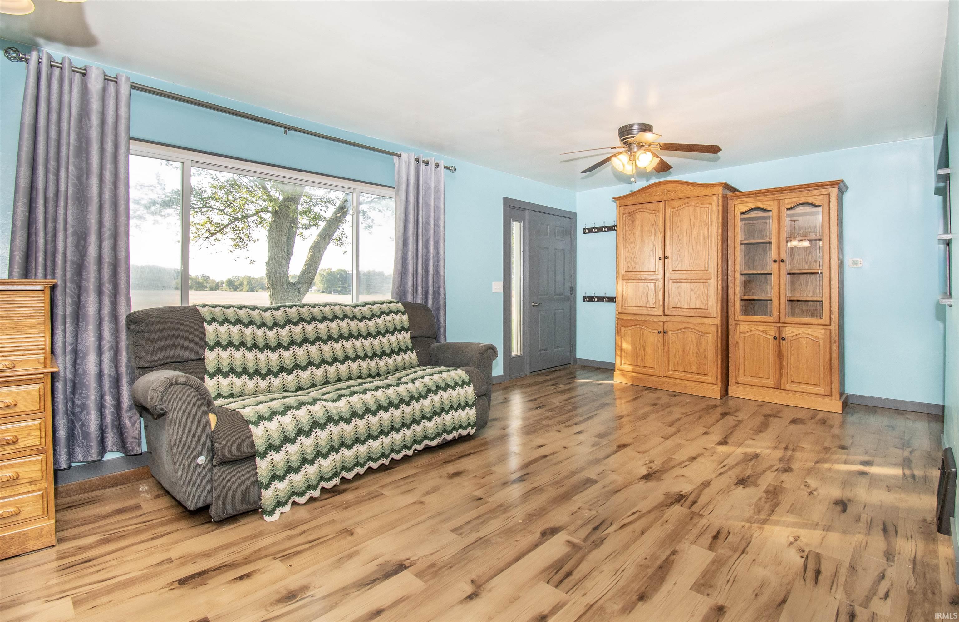 2106 Wayne Center Road Kendallville, IN 46755 - Photo 3 of 31