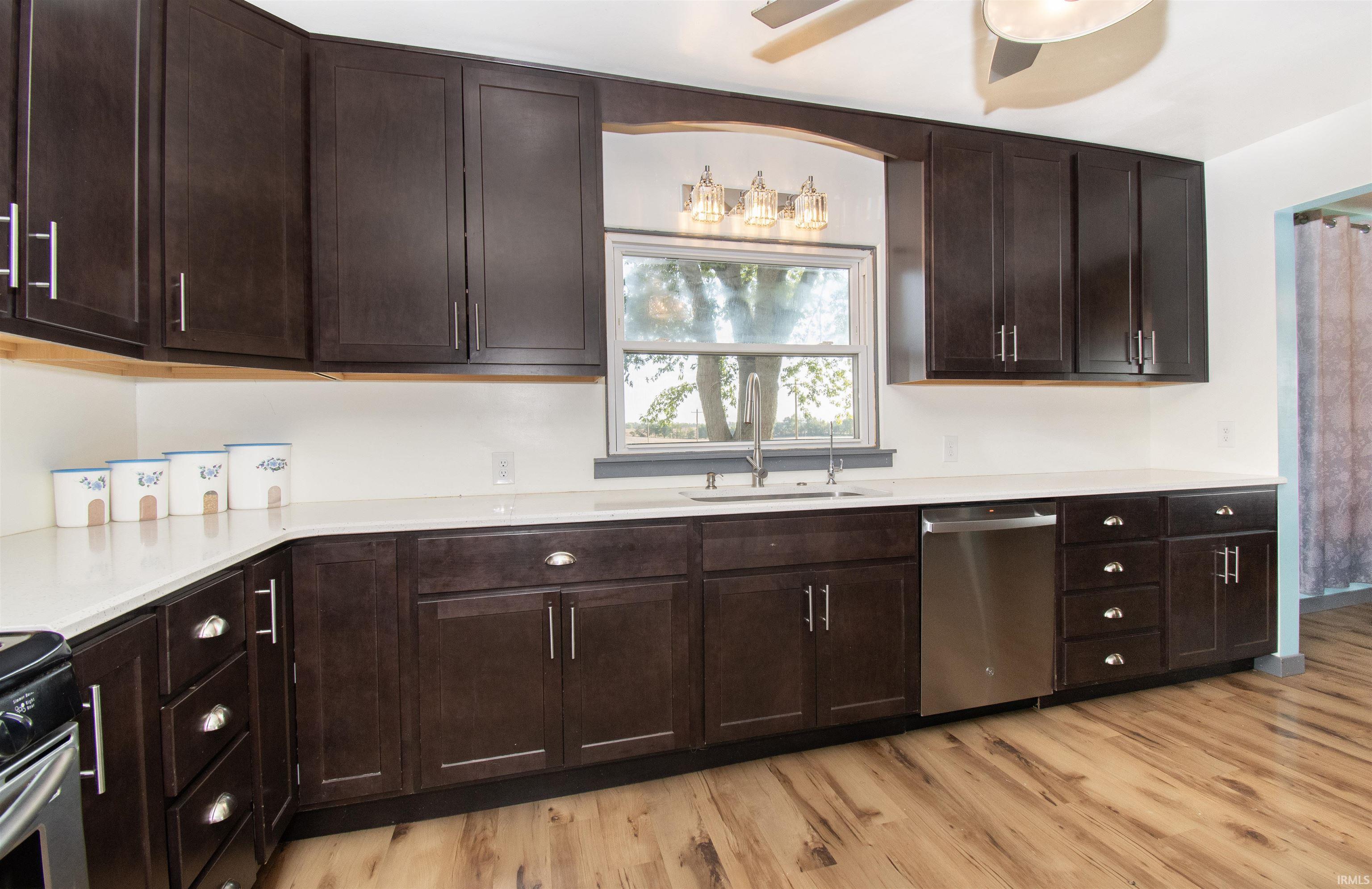 2106 Wayne Center Road Kendallville, IN 46755 - Photo 5 of 31