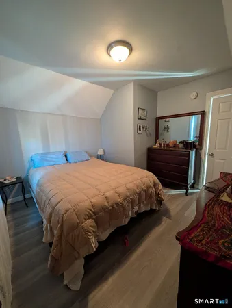 $1,275 | 268 Washington Street, New Britain, CT 06051