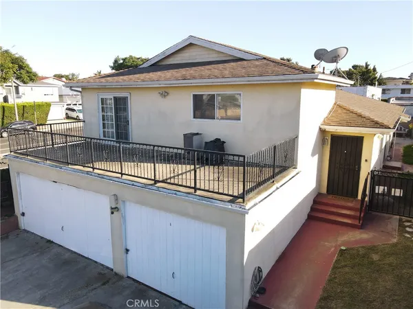$1,119,000 | 2706 Robinson Street, Redondo Beach, CA 90278