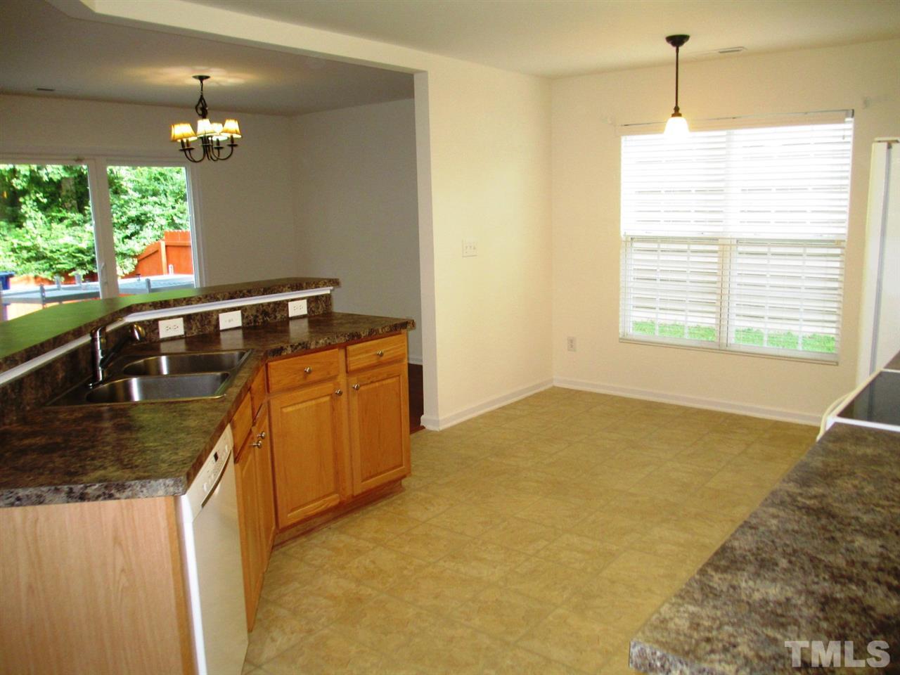 2007 Groundwater Place Raleigh, NC 27610 - Photo 13 of 25 Gallery Image 13