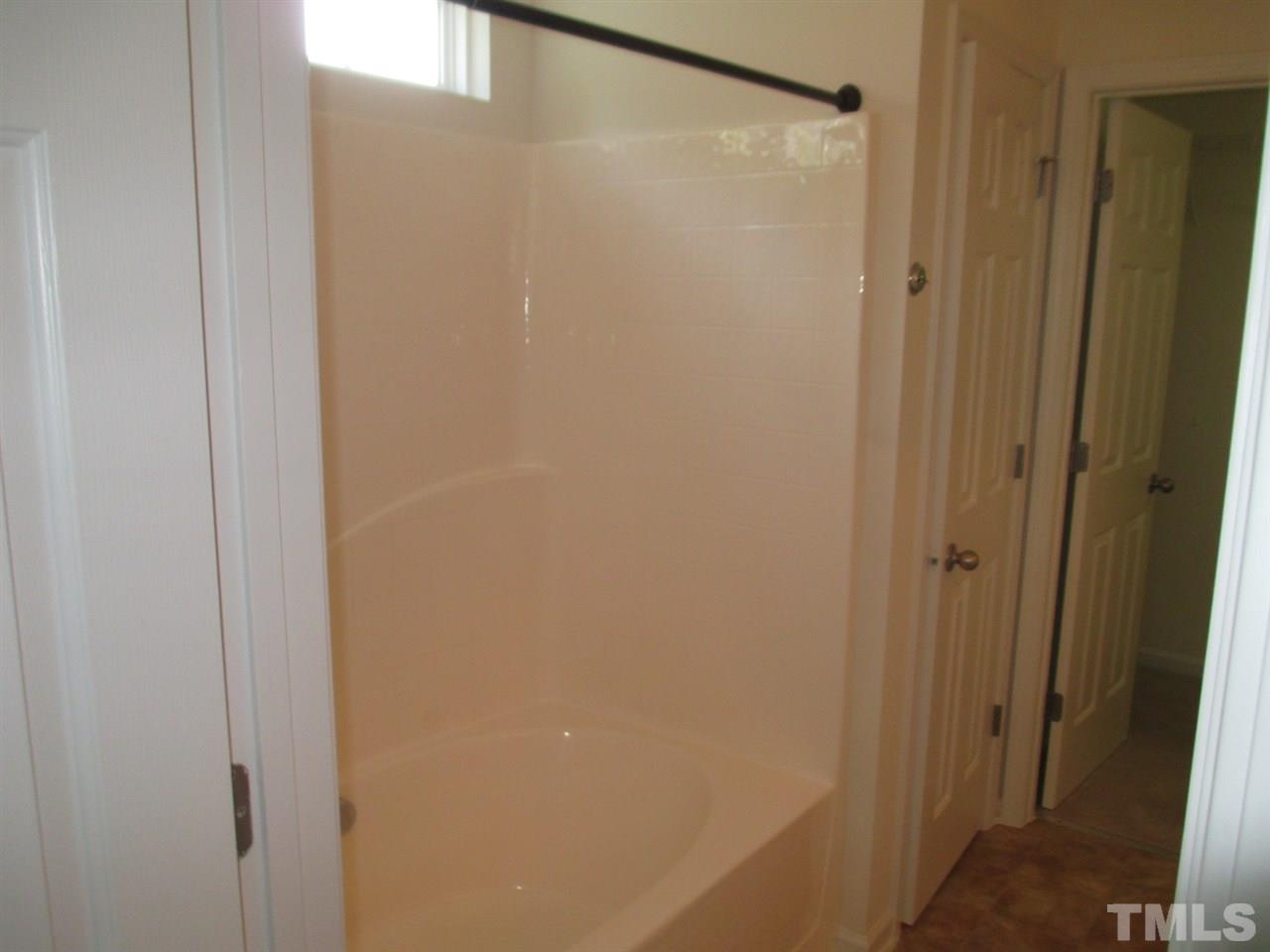 2007 Groundwater Place Raleigh, NC 27610 - Photo 20 of 25 Gallery Image 20
