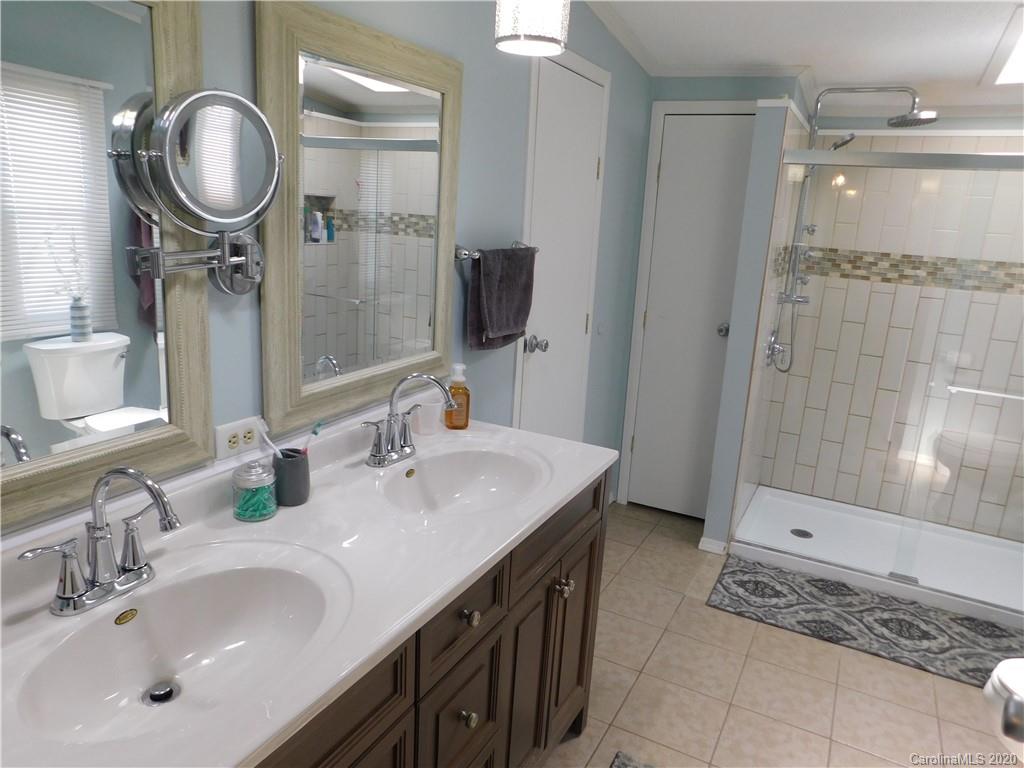 3747 Little Mountain Road Newton, NC 28658 - Photo 31 of 43 Gallery Image 31