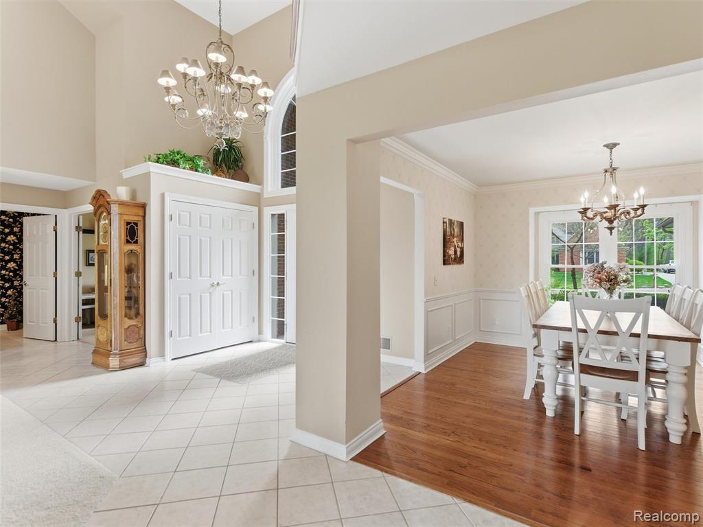 3874 Kaeleaf Road Lake Orion, MI 48360 - Photo 17 of 57 Gallery Image 17