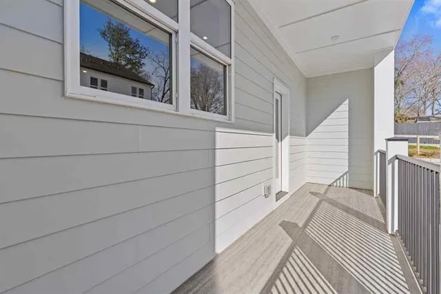 $599,000 | 489 Hammons Way Southeast, Atlanta, GA 30315