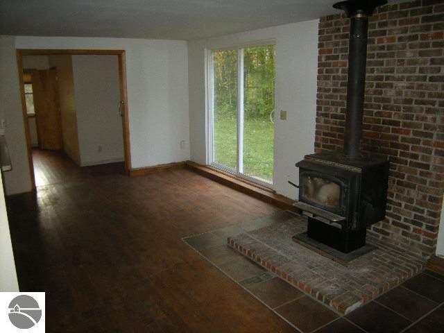 4128 Rogers Road Northeast Kalkaska, MI 49646 - Photo 5 of 11 1709859-4.JPG