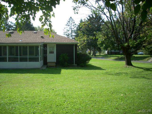 1431 Stones Crossing Road Easton, PA 18045 - Photo 18 of 20 Gallery Image 18