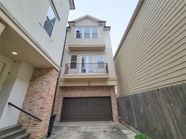 $2,799 | 5520 Kiam Street, Unit A, Houston, TX 77007