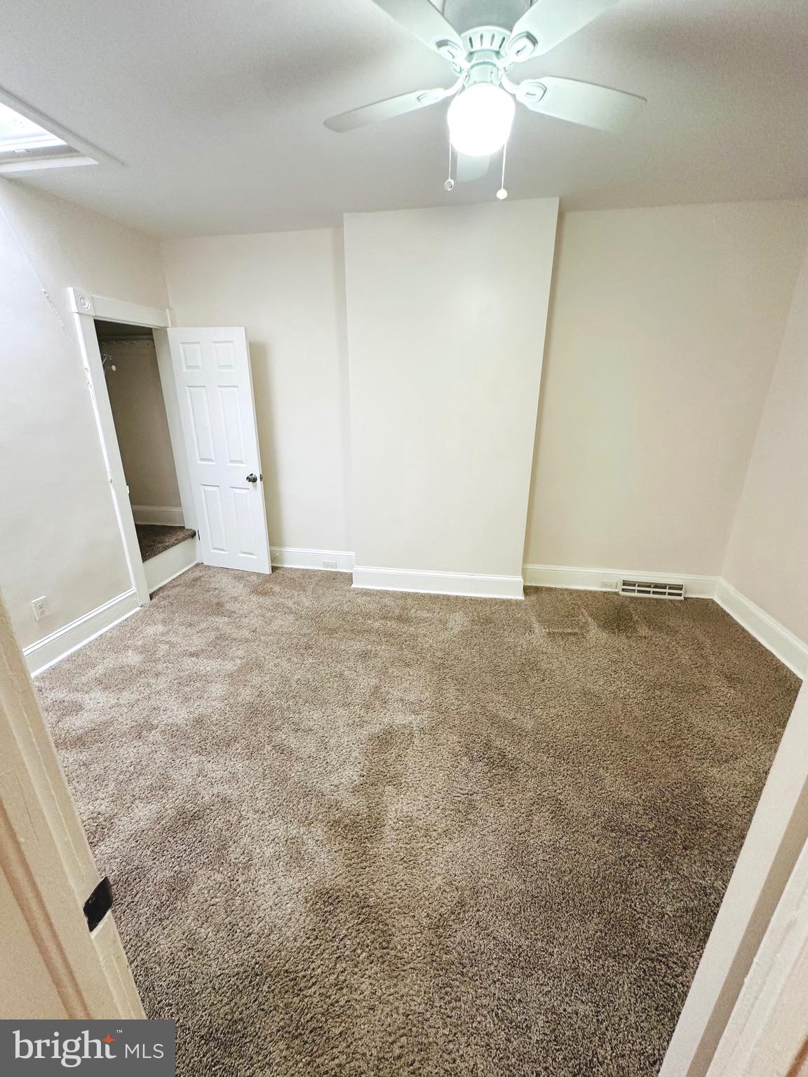 429 Yale Avenue Baltimore, MD 21229 - Photo 19 of 33 2nd Bedroom