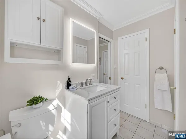 $929,900 | 232 Momar Drive, Ramsey, NJ 07446