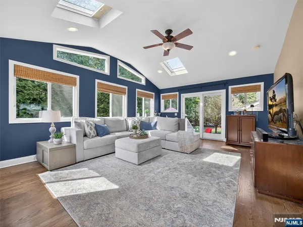 $929,900 | 232 Momar Drive, Ramsey, NJ 07446