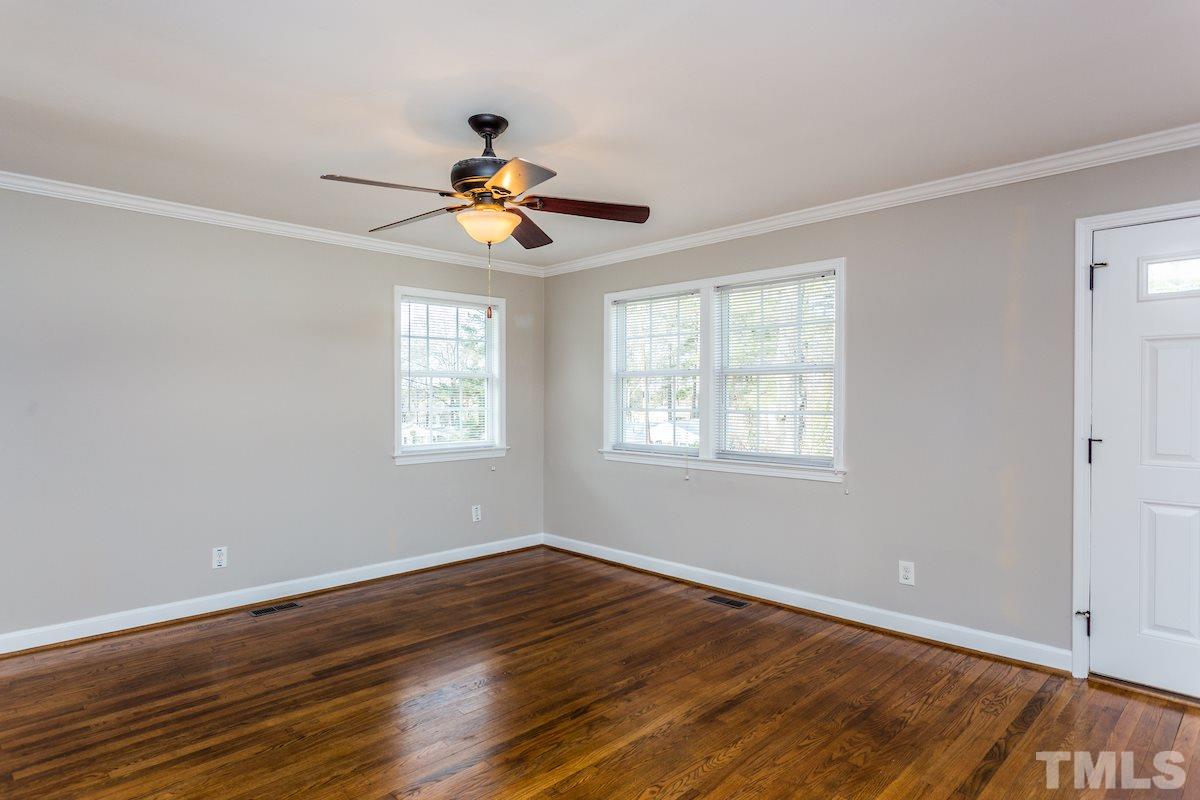 310 Acorn Street Raleigh, NC 27604 - Photo 3 of 20