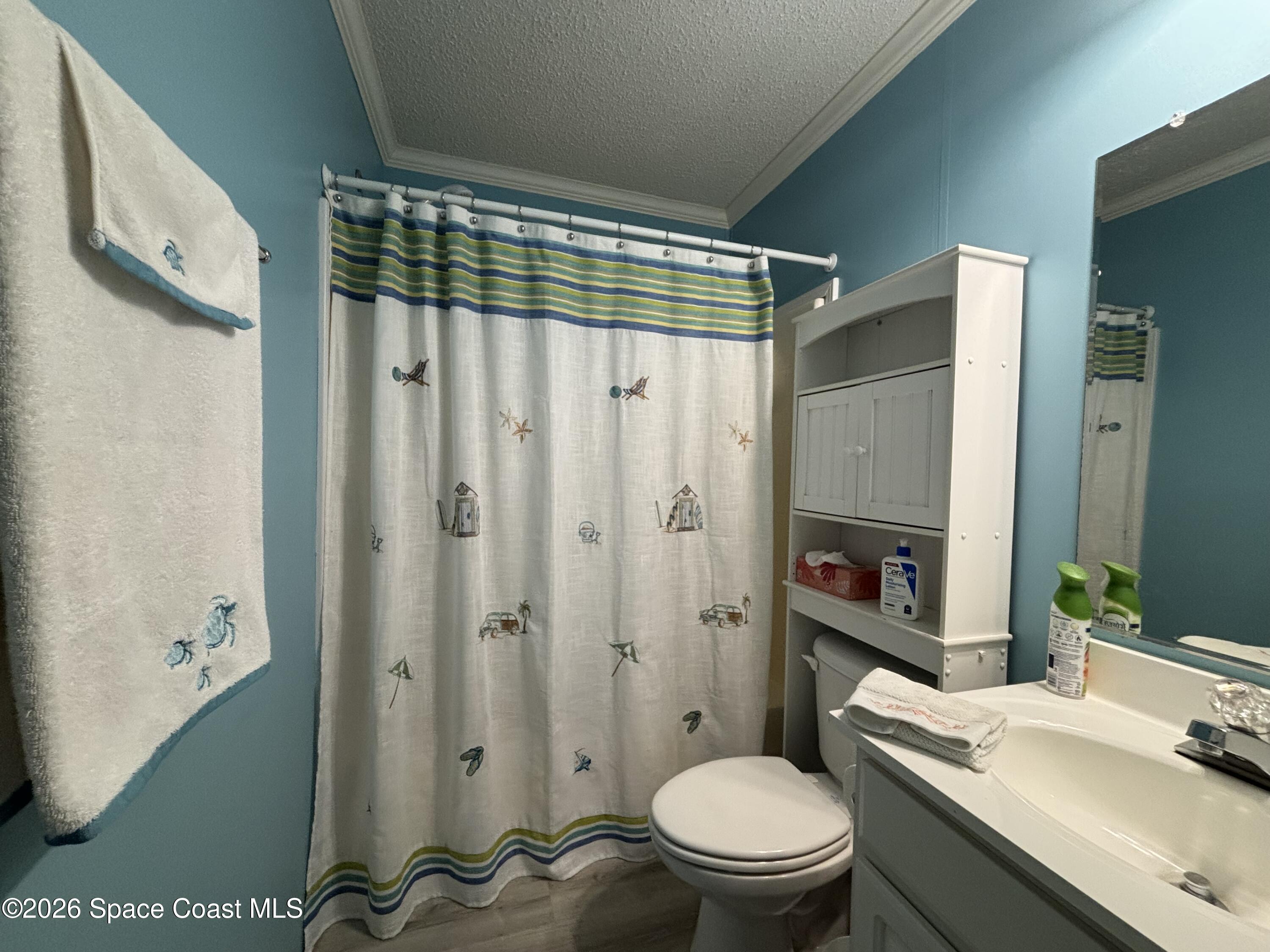 6165 98th Road Sebastian, FL 32958 - Photo 19 of 23 Guest Bath