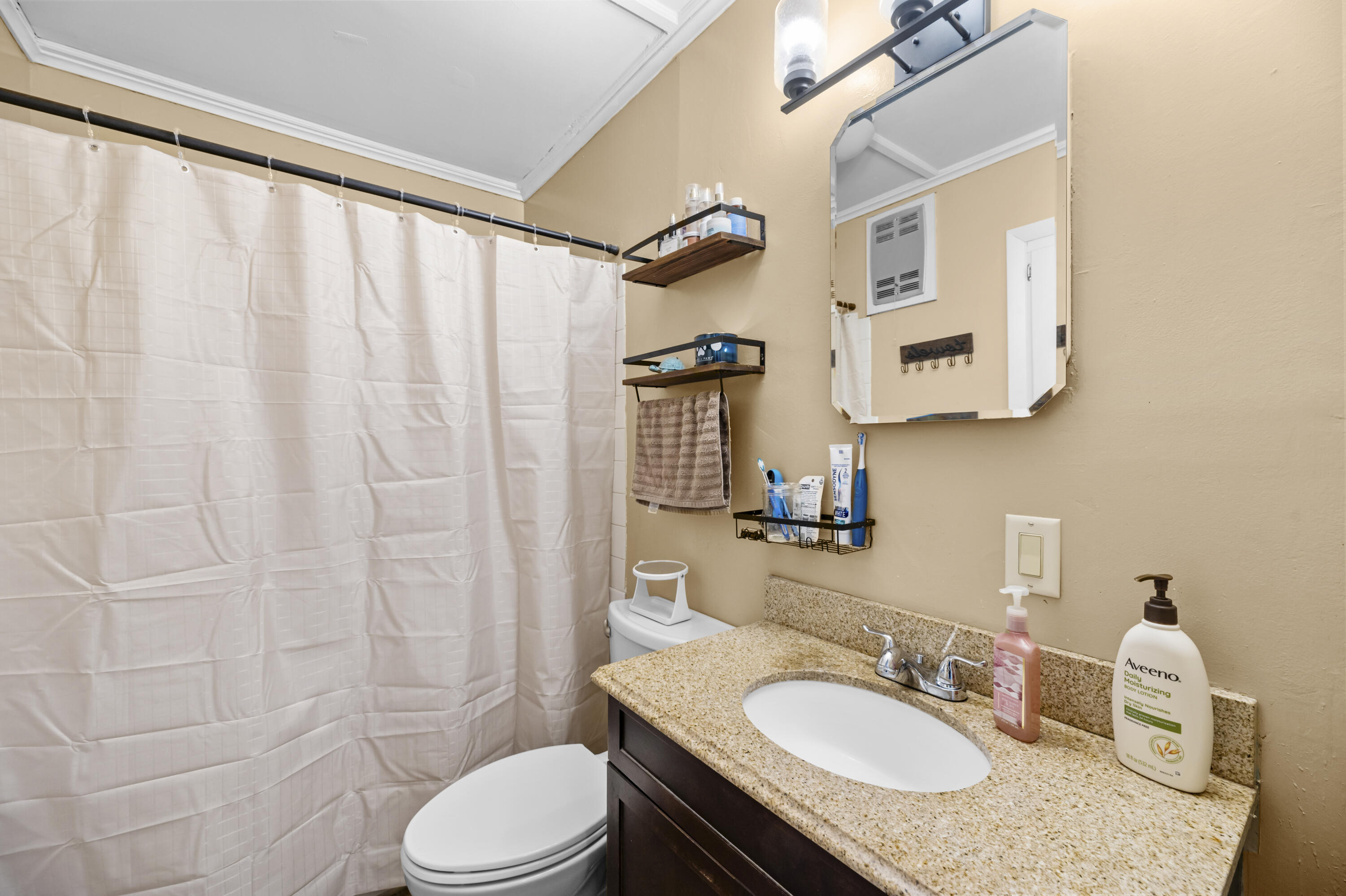 28 Hallowell Street Winslow, ME 04901 - Photo 11 of 31 11