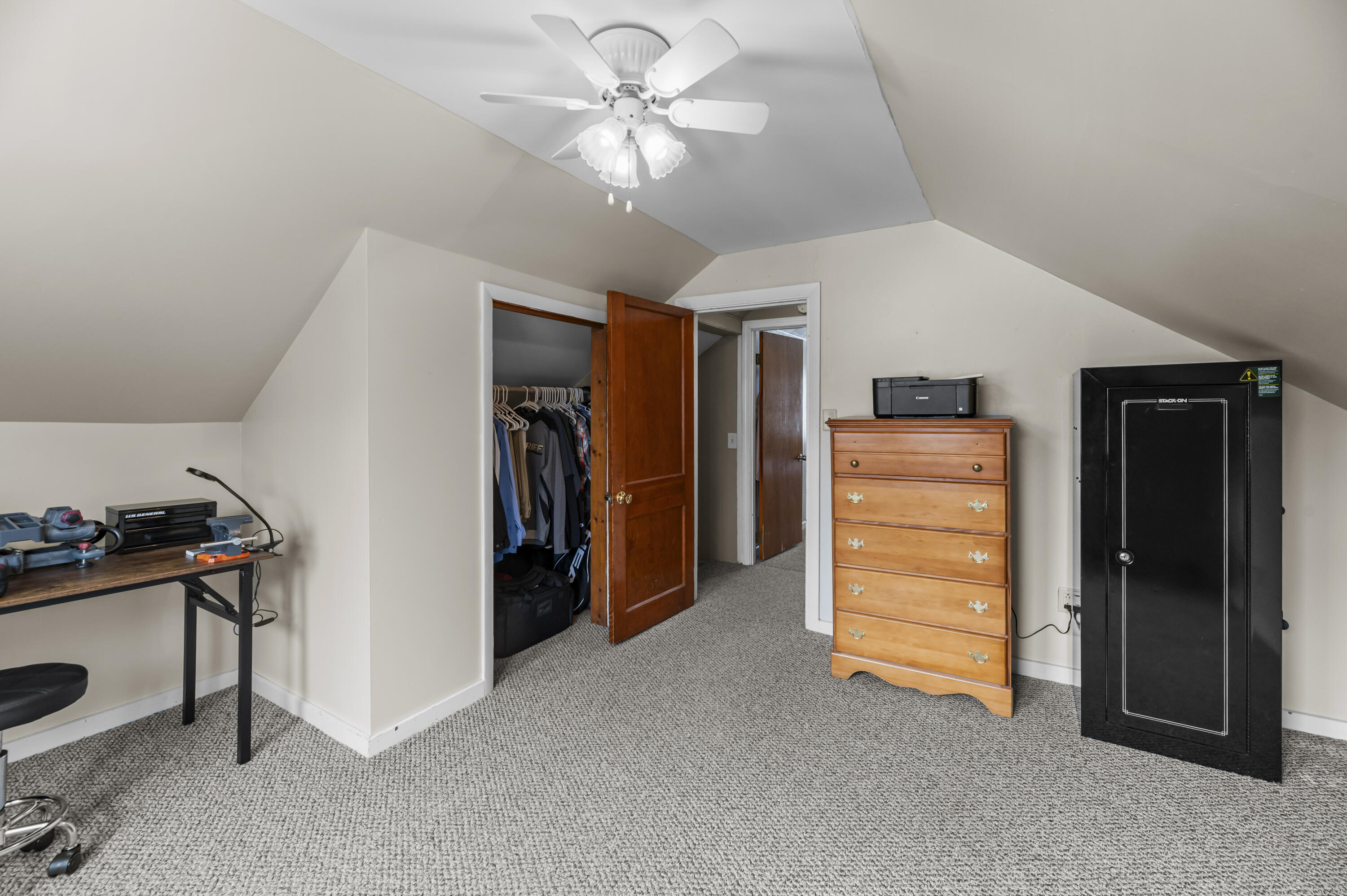 28 Hallowell Street Winslow, ME 04901 - Photo 26 of 31 26