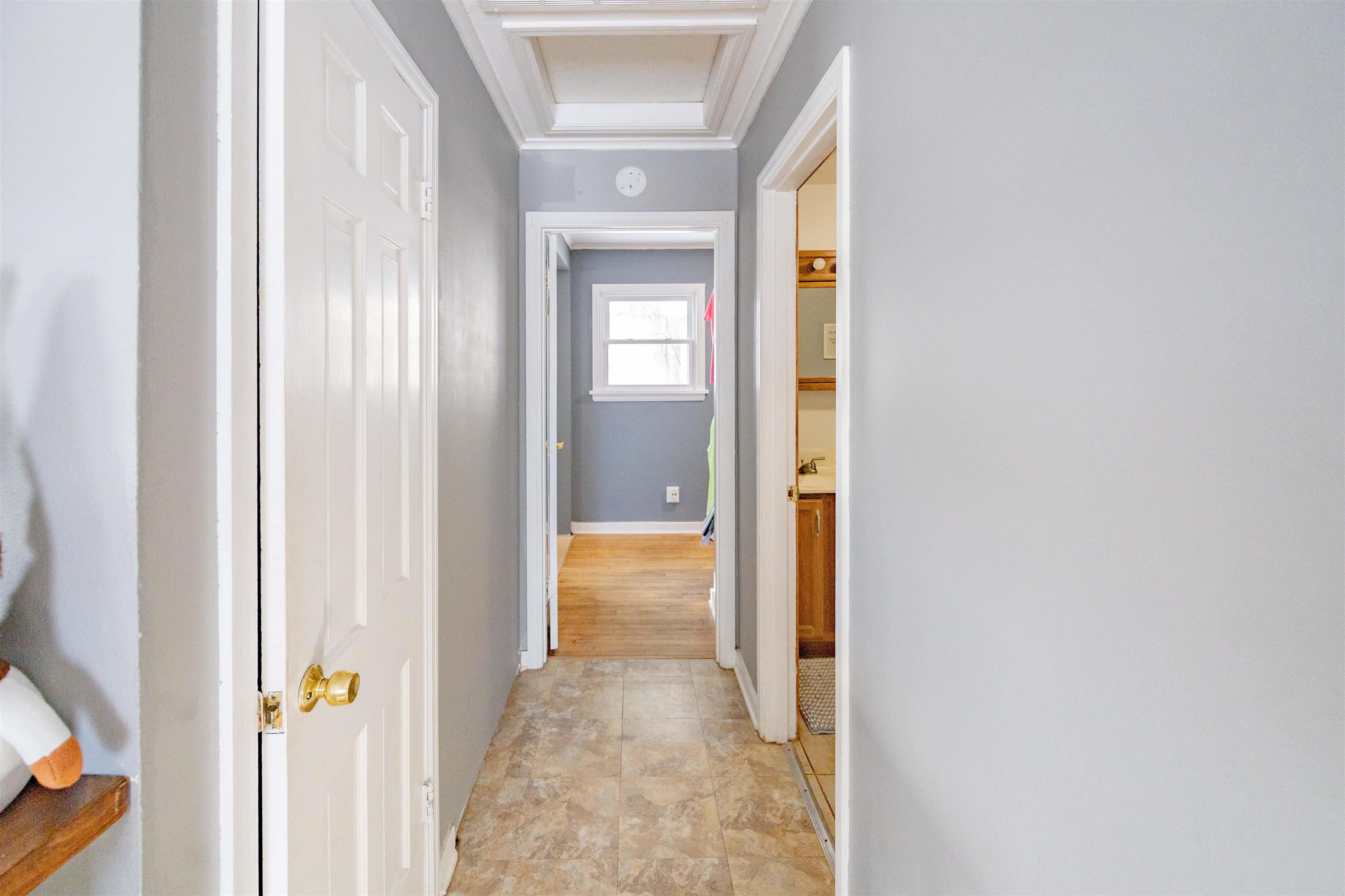 713 Oak Street Fort Atkinson, WI 53538 - Photo 5 of 19