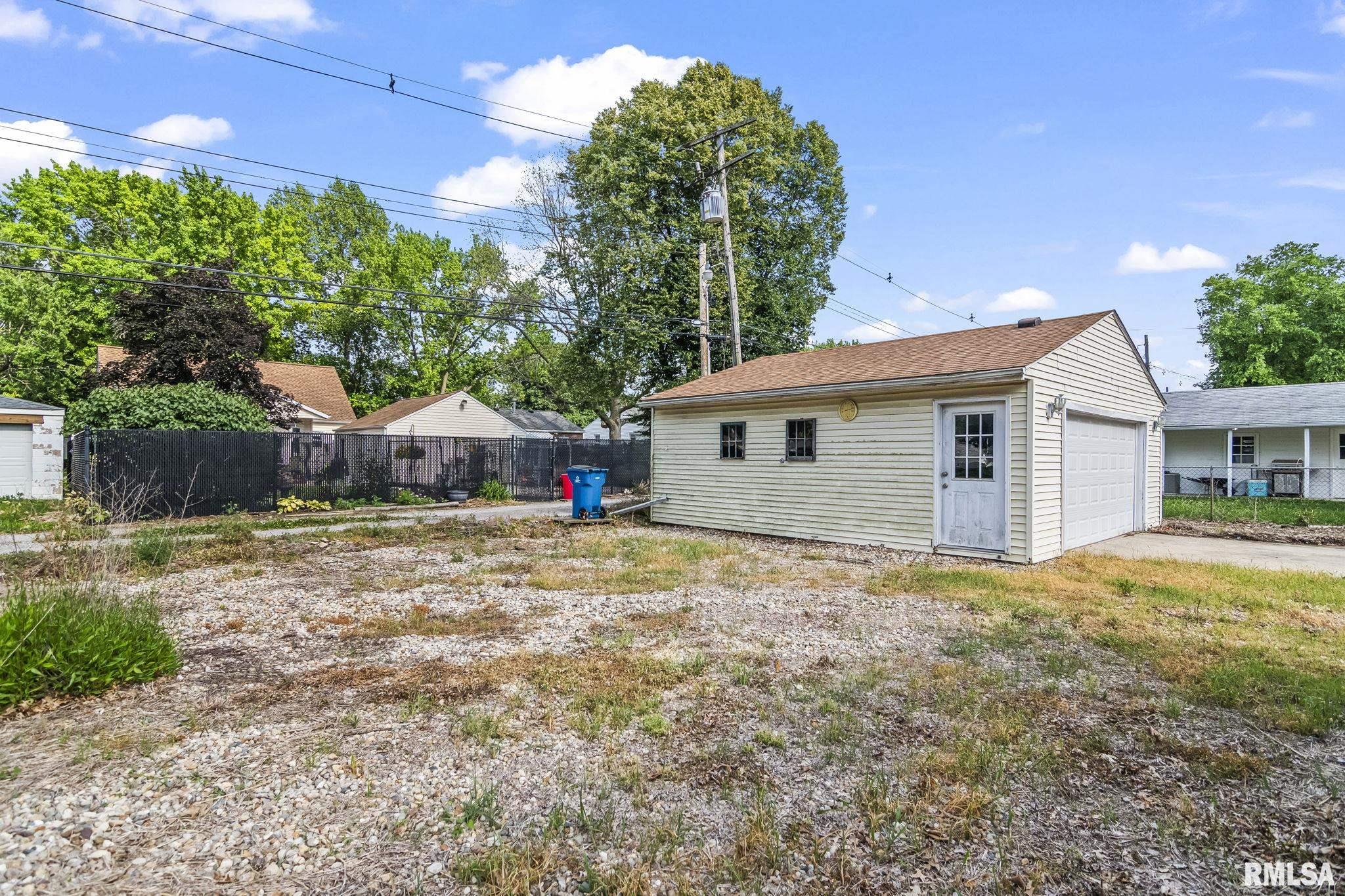 2422 South Whittier Avenue Springfield, IL 62704 - Photo 33 of 35