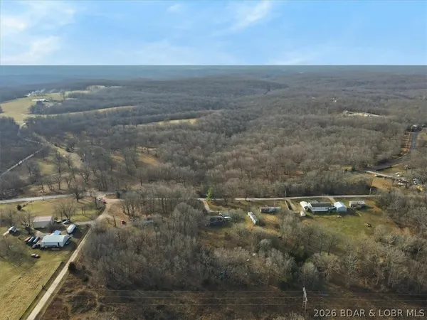 $508,800 | 23749 Golden Beach Road, Barnett, MO 65011