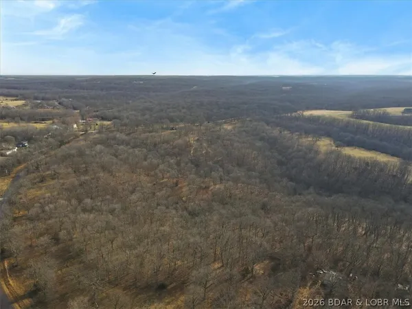 $508,800 | 23749 Golden Beach Road, Barnett, MO 65011