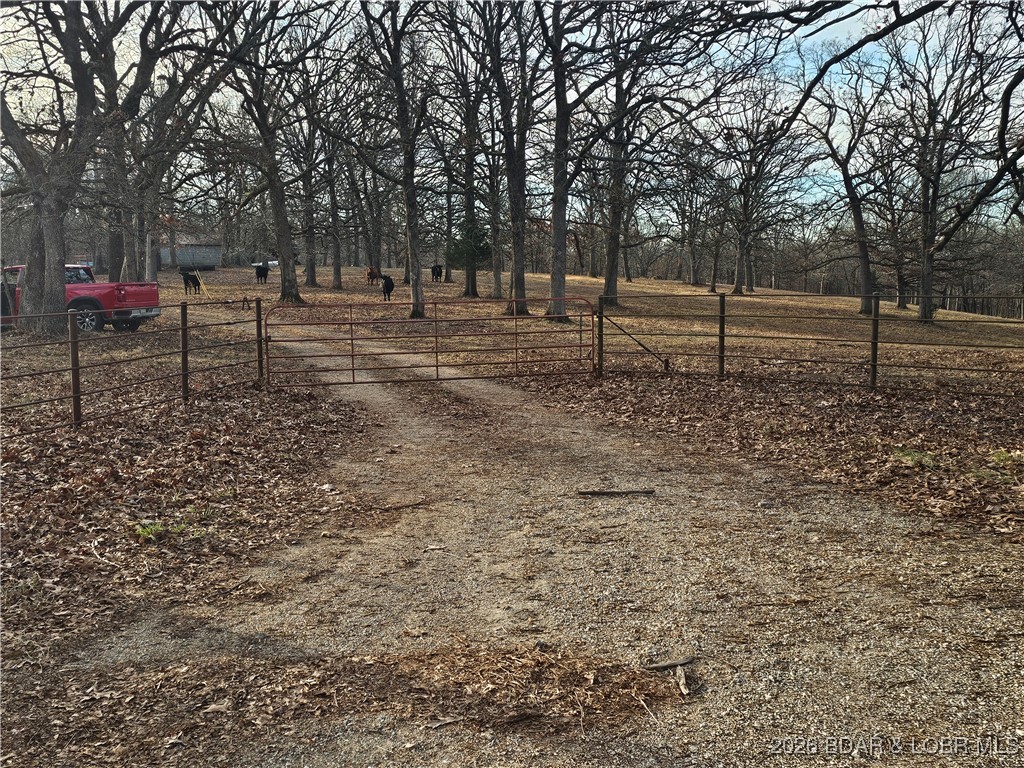 23749 Golden Beach Road Barnett, MO 65011 - Photo 5 of 45