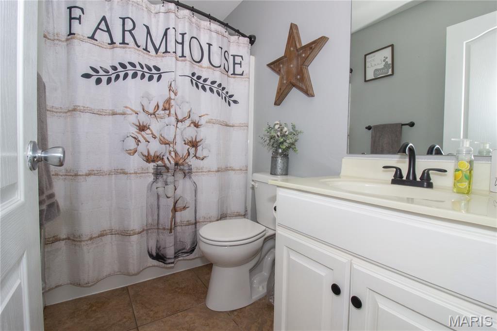 22935 Revelation Road Waynesville, MO 65583 - Photo 16 of 36