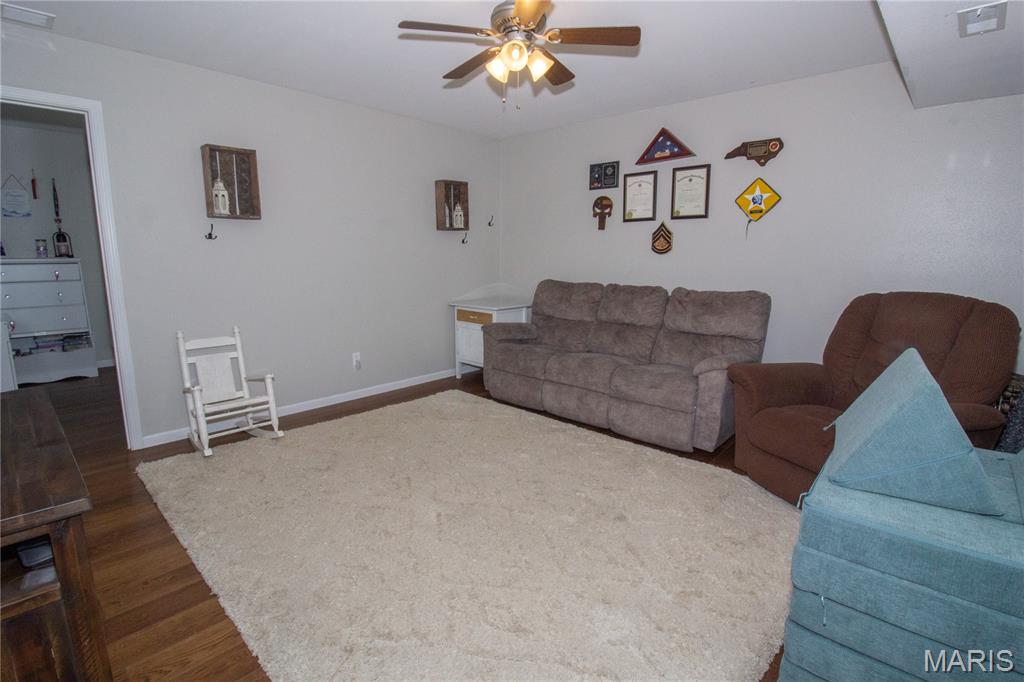 22935 Revelation Road Waynesville, MO 65583 - Photo 28 of 36