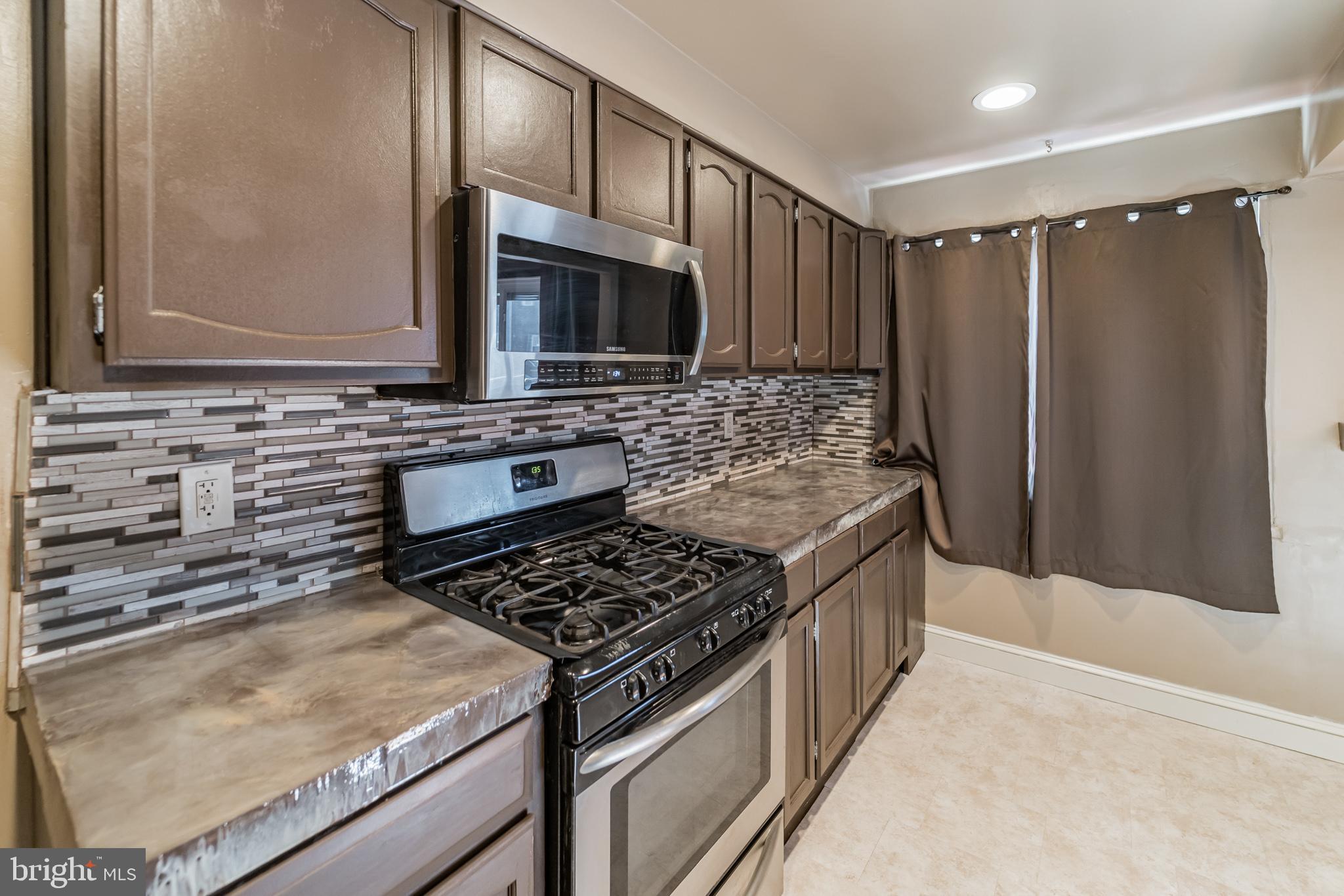 8414 Temple Road Philadelphia, PA 19150 - Photo 15 of 31 Gallery Image 15