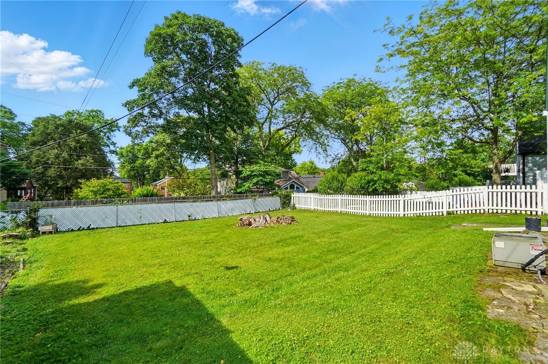 1437 Abingdon Road Kettering, OH 45409 - Photo 24 of 25
