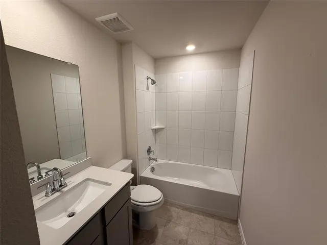 $2,700 | 4016 Red Blf Street, Pilot Point, TX 76258