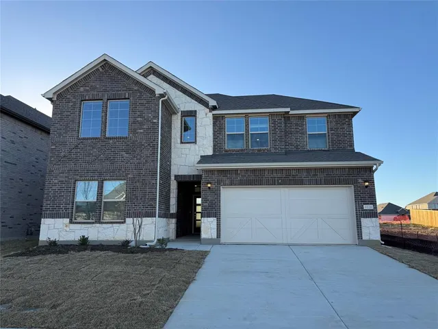 $2,700 | 4016 Red Blf Street, Pilot Point, TX 76258