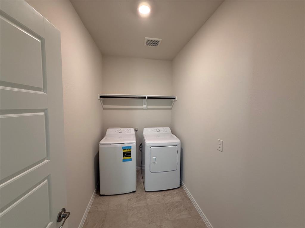 4016 Red Blf Street Pilot Point, TX 76258 - Photo 10 of 22