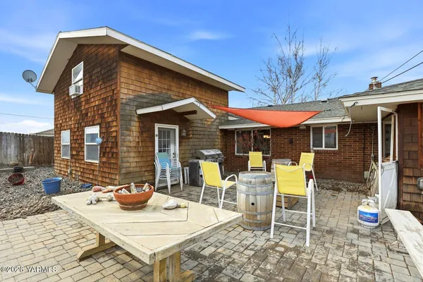 $395,000 | 609 North 38th Street, Yakima, WA 98901