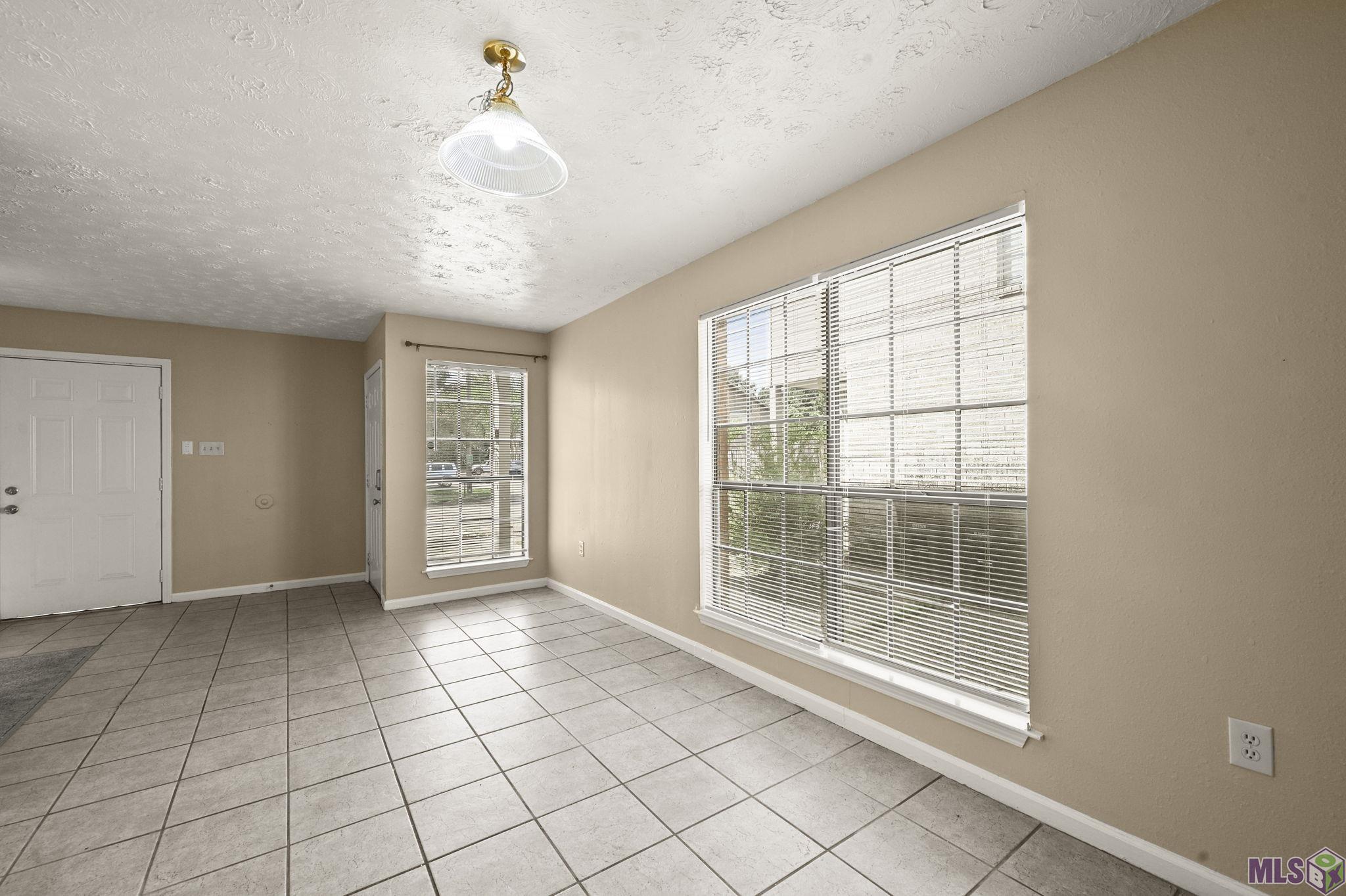 5293 Brightside View Drive Baton Rouge, LA 70820 - Photo 12 of 19 Gallery Image 12