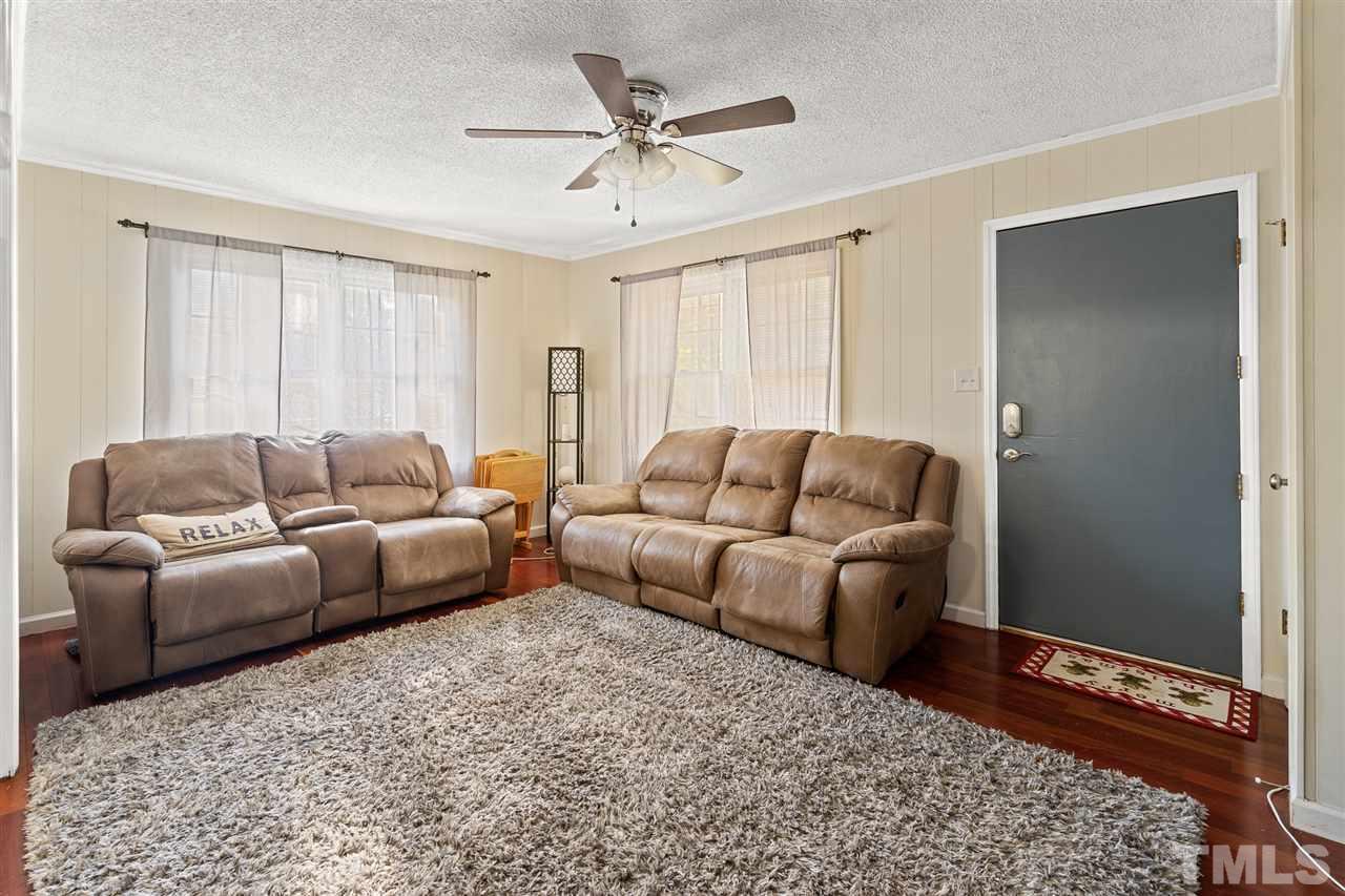 366 Gun Club Road Henderson, NC 27537 - Photo 4 of 23 Gallery Image 4
