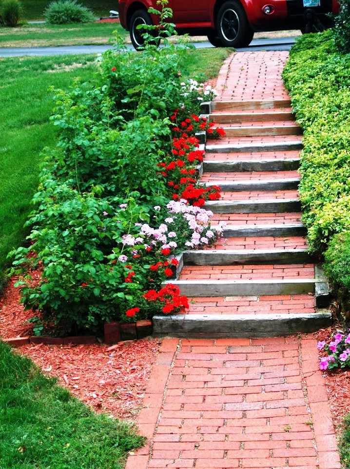 54 Garvins Falls Road Concord, NH 03301 - Photo 18 of 33 Gallery Image 18