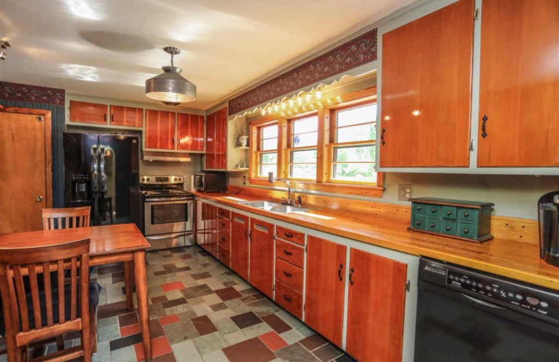 54 Garvins Falls Road Concord, NH 03301 - Photo 24 of 33 Gallery Image 24