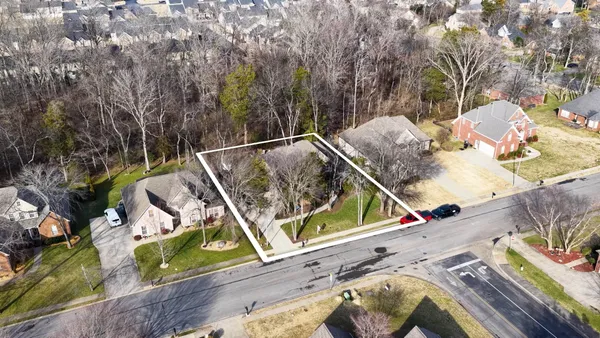 $589,000 | 3424 Deerview Drive, Murfreesboro, TN 37128