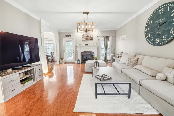 $589,000 | 3424 Deerview Drive, Murfreesboro, TN 37128