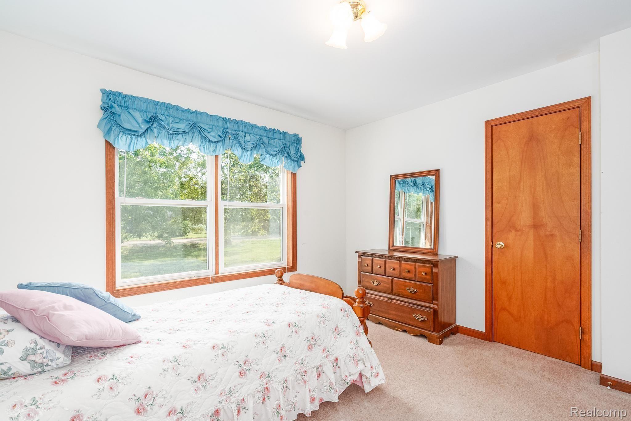 43300 Fret Road Belleville, MI 48111 - Photo 11 of 34 43300 Fret Rd-3349.jpg