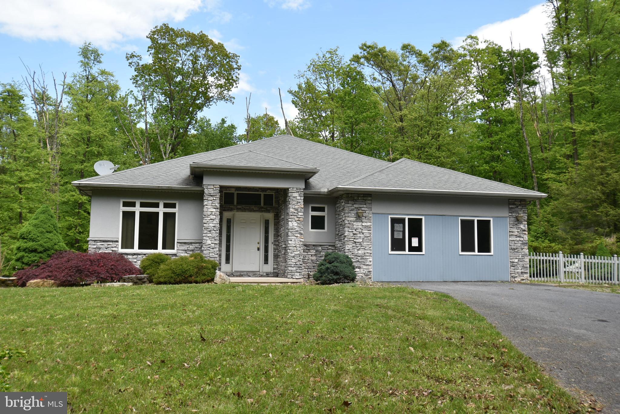 40 Nut Grove Road Pine Grove, PA 17963 - Photo 2 of 37 Front