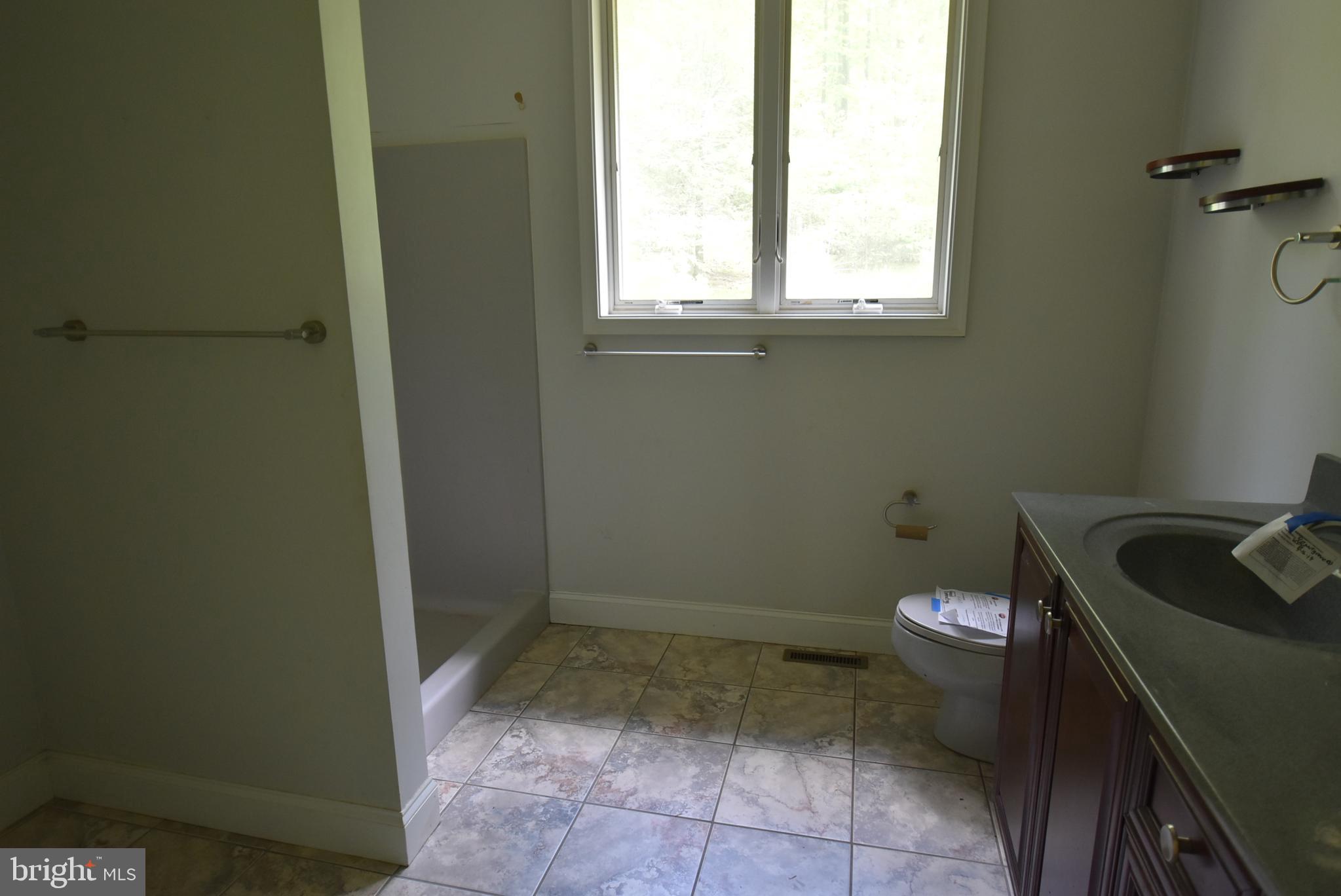 40 Nut Grove Road Pine Grove, PA 17963 - Photo 18 of 37 Master Bath