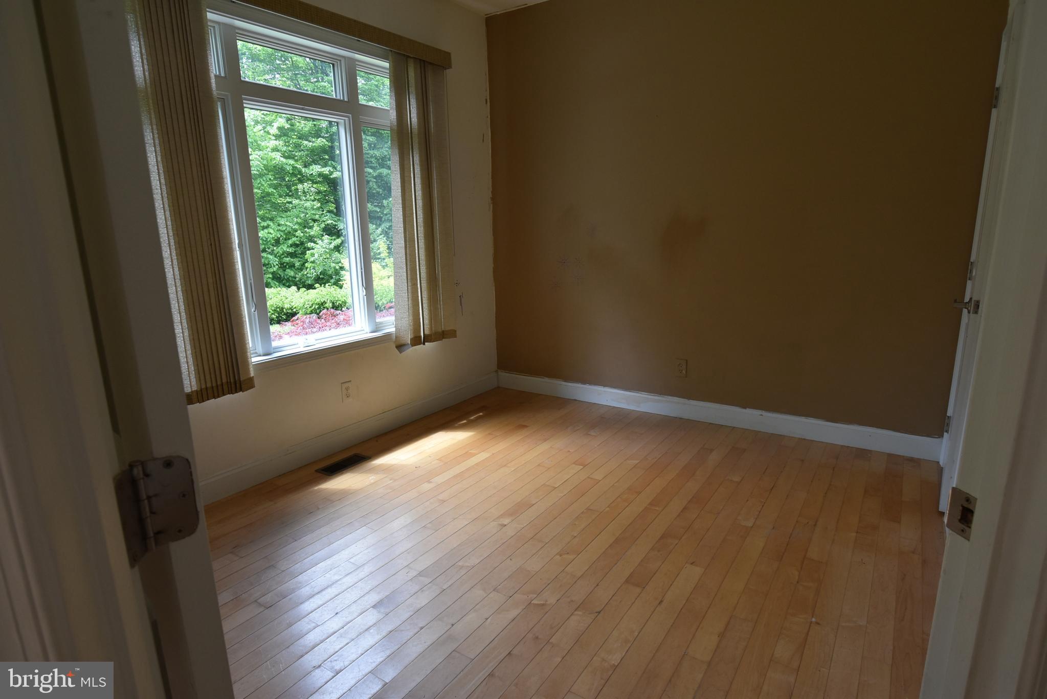40 Nut Grove Road Pine Grove, PA 17963 - Photo 8 of 37 Bedroom 1