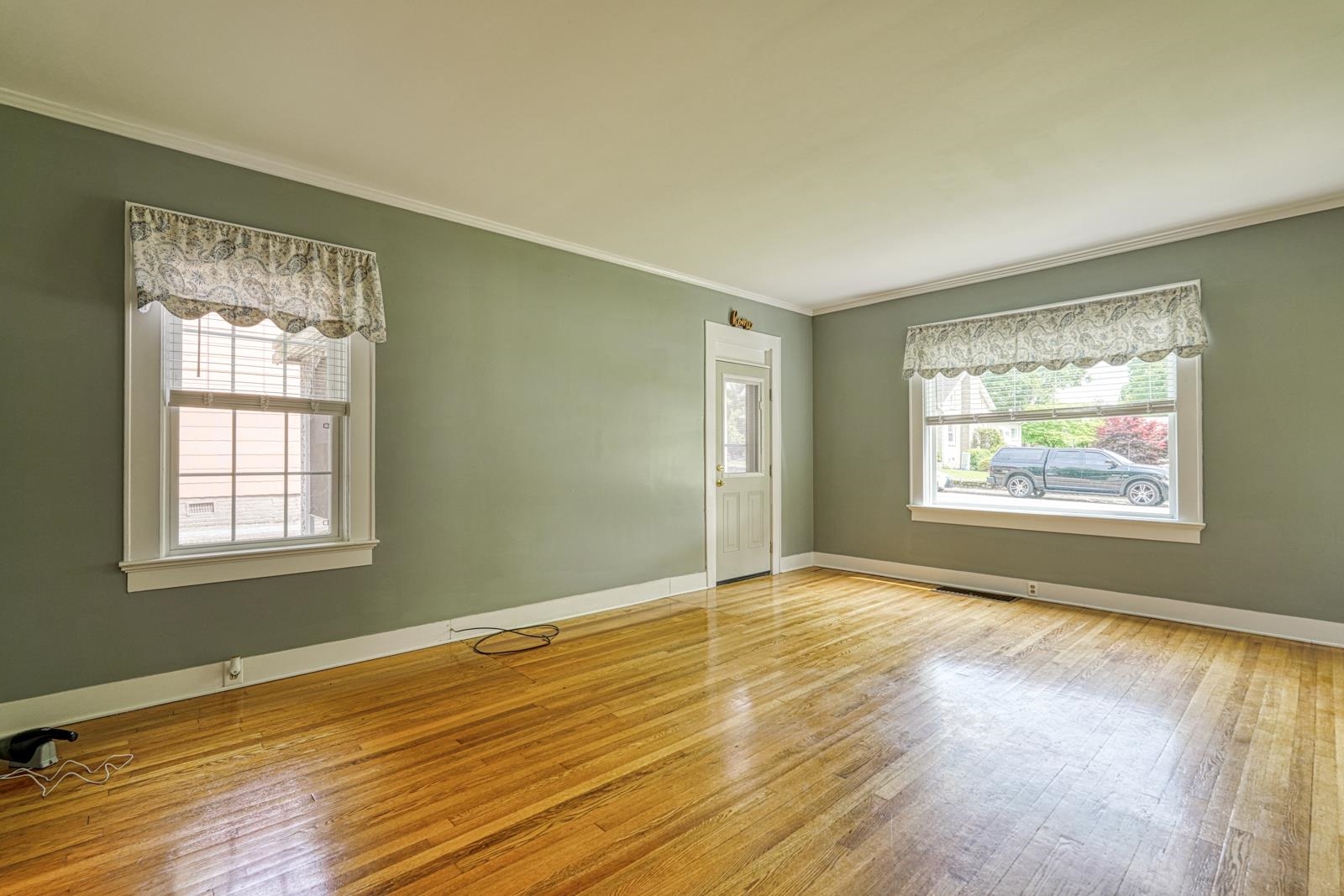 203 East South Street Union, SC 29379 - Photo 5 of 47