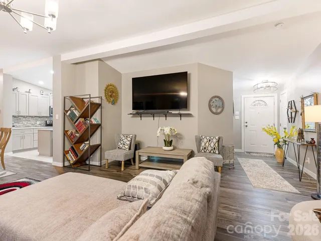 $375,000 | 2219 State Rd S-13-106, Pageland, SC 29728