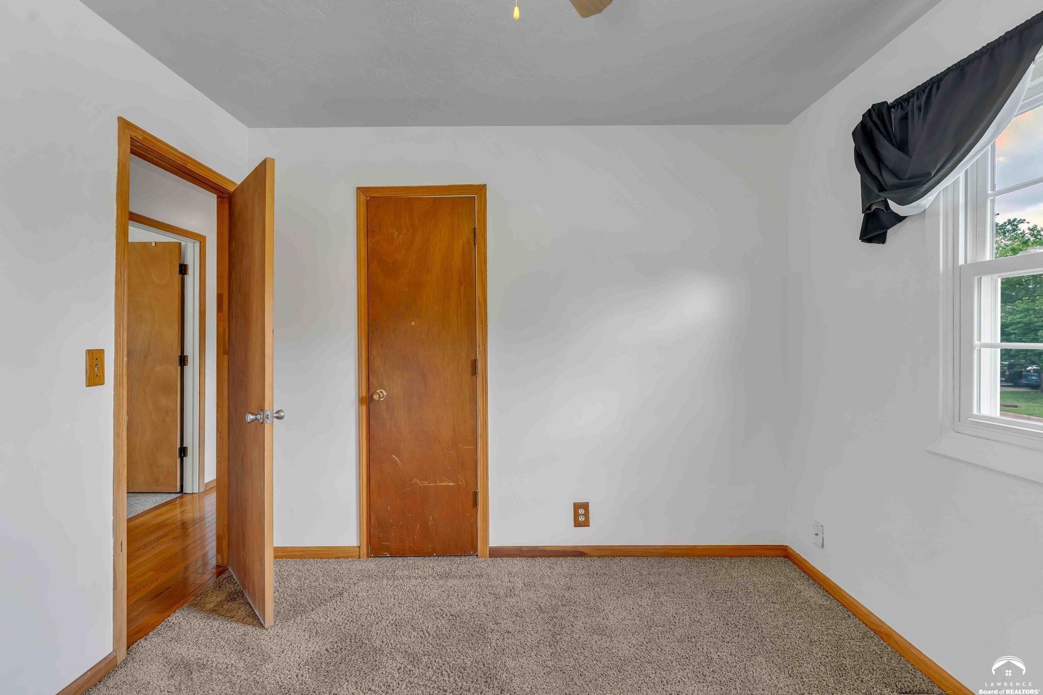 3403 Trail Road Lawrence, KS 66049 - Photo 22 of 51