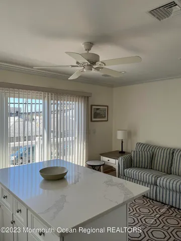 a view of livingroom with furniture
